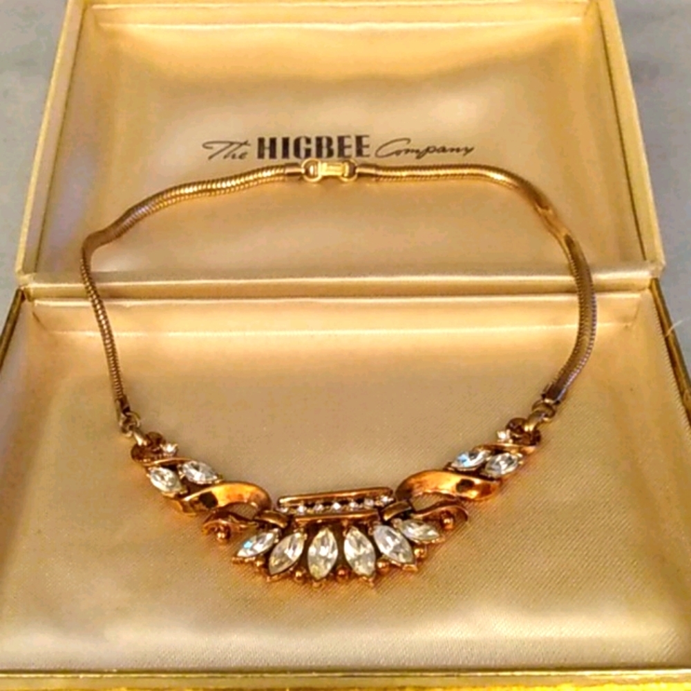 Vintage Trifari choker necklace